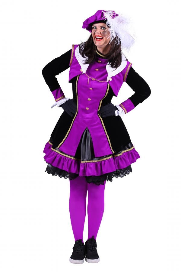 Vrouw in paars en zwart dames kostuum met hoed en veer, perfect voor feest of carnaval